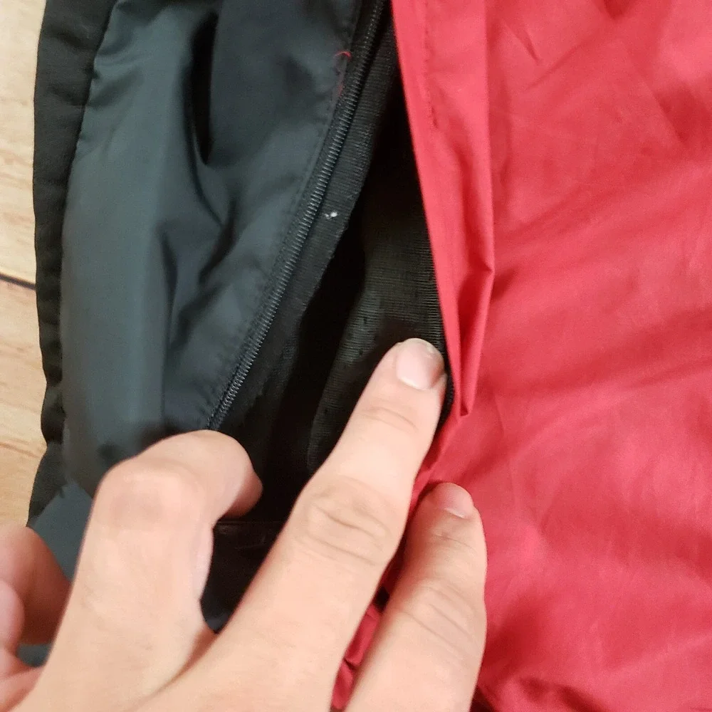 VINTAGE REI Jacket Mens Medium Red Black Outdoor Windbreaker‎ Hiking Adult M